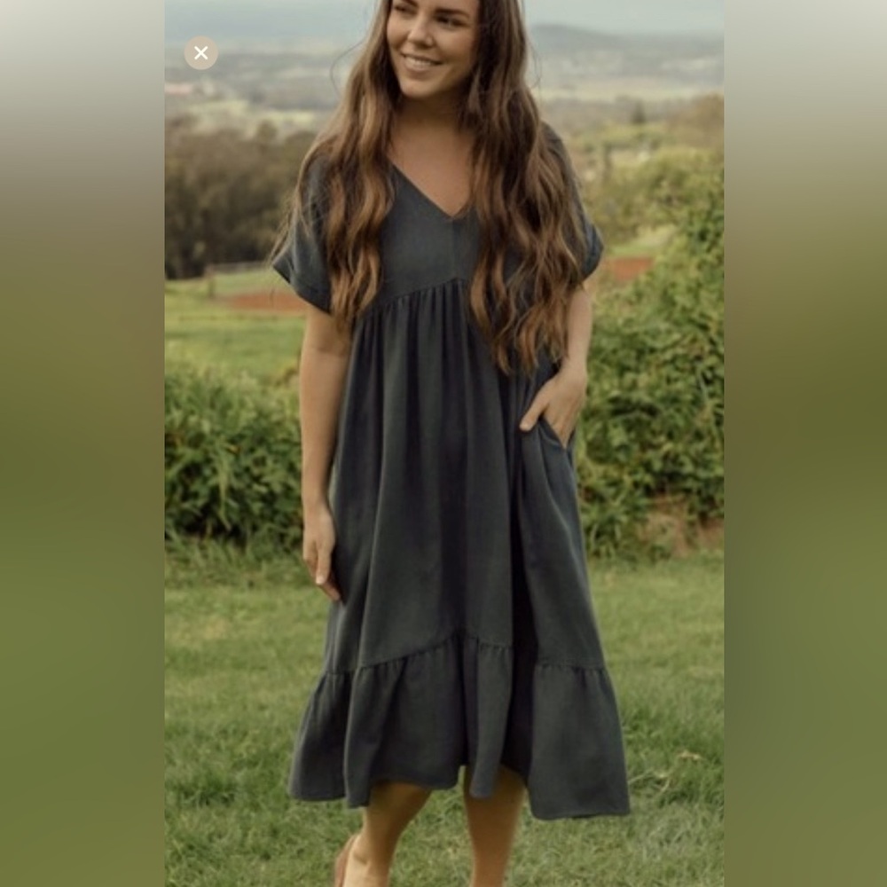 Neuflora dress brown size small new with tags